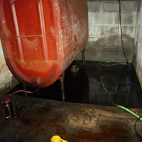 Emergency-Spill-Response-for-oil-release-in-basement1